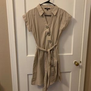 Blāshe Linen Khaki Dress